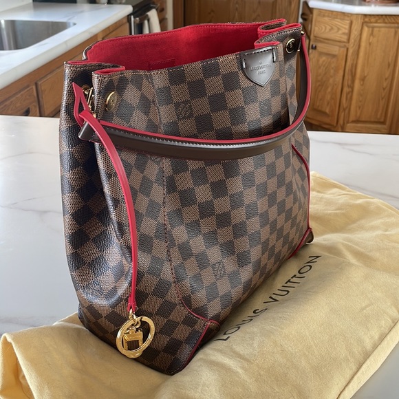 ❣️LIKE NEW❣️💎✨Louis Vuitton❣️ Caissa Damier Ebene Hobo Shoulderbag - Picture 5 of 17